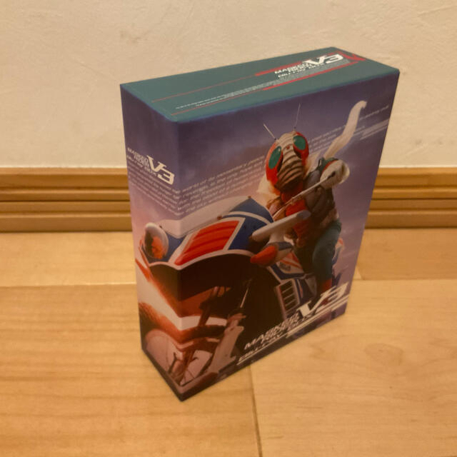 仮面ライダーV3 Blu-ray BOX 全3巻セット エンタメ/ホビーのDVD/ブルーレイ(特撮)の商品写真