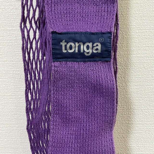 tonga(トンガ)のトンガ　抱っこ紐　xl 紫　パープル キッズ/ベビー/マタニティの外出/移動用品(抱っこひも/おんぶひも)の商品写真