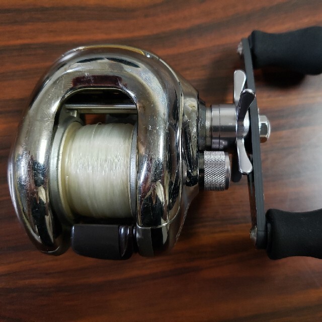 SHIMANO(シマノ)のシマノ　アンタレス5　バス釣り　ベイトリール スポーツ/アウトドアのフィッシング(リール)の商品写真