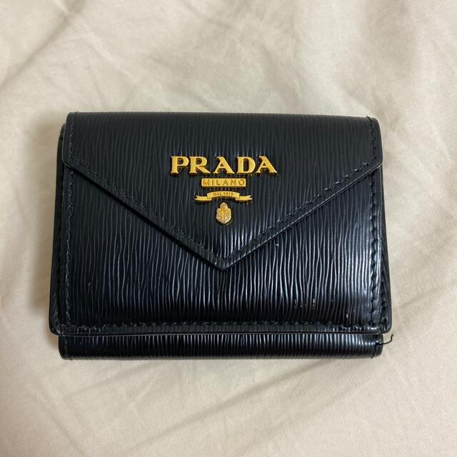 【美品】箱ありPRADA三つ折り財布レディース