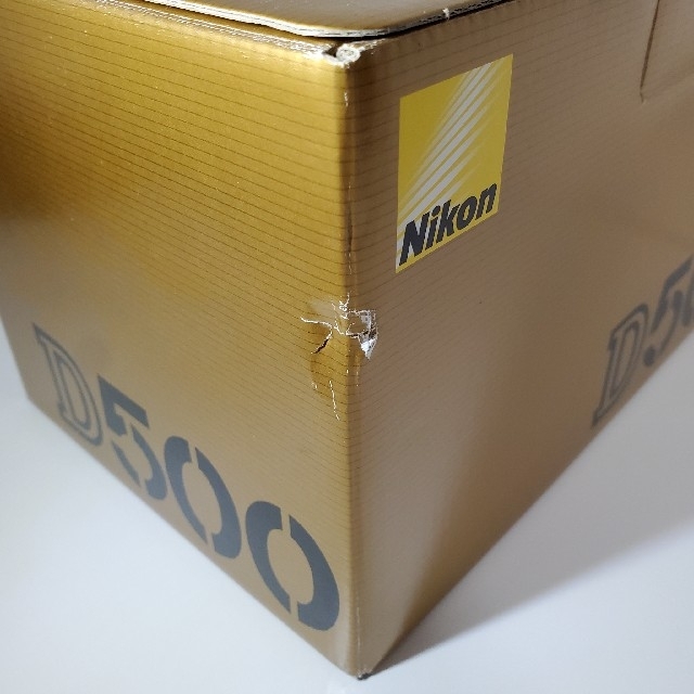 世界的に Nikon - MB-D17 D500 Nikon デジタル一眼 10