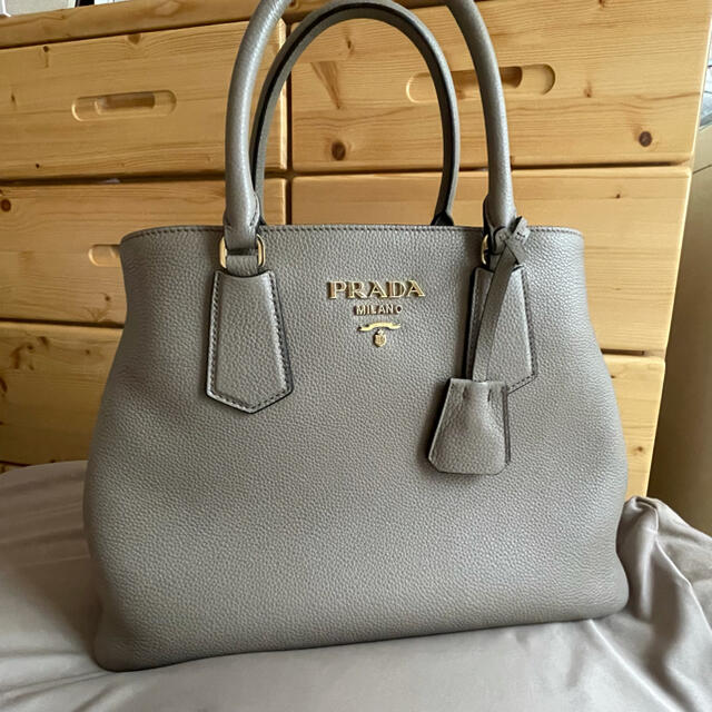 あなたにおすすめの商品 - PRADA PRADA バッグ ハンドバッグ ...