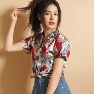 リリーブラウン(Lily Brown)のアロハシャツ リリーブラウン(Tシャツ(半袖/袖なし))