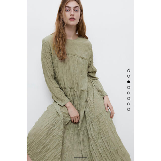 ZARA(ザラ)のZARAシワ加工ワンピース レディースのワンピース(ロングワンピース/マキシワンピース)の商品写真