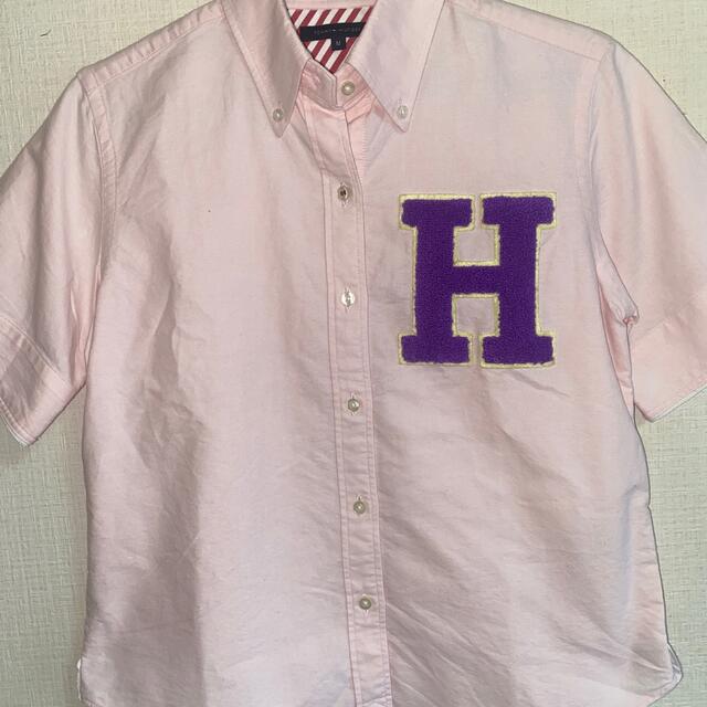 TOMMY HILFIGER(トミーヒルフィガー)のTOMMY HILFIGERトミーヒルフィガーボタンダウンシャツ レディースのトップス(Tシャツ(半袖/袖なし))の商品写真