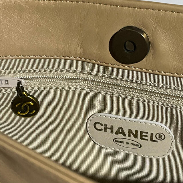 CHANEL(シャネル)のまりちゃんさま専用　CHANEL  ハンドバッグ　べっ甲 レディースのバッグ(ハンドバッグ)の商品写真