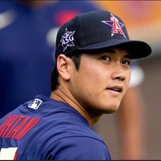 大谷翔平選手着用モデル　２０２３　ＭＬＢ　ＡＳＧ　エリート　ジャージ＆キャップ