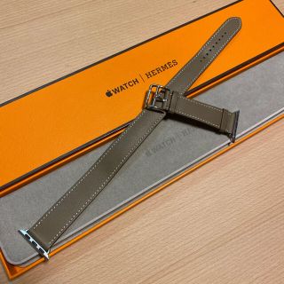 アップルウォッチ(Apple Watch)のApple Watch HERMES ドゥブルトゥール  エトゥープ(その他)