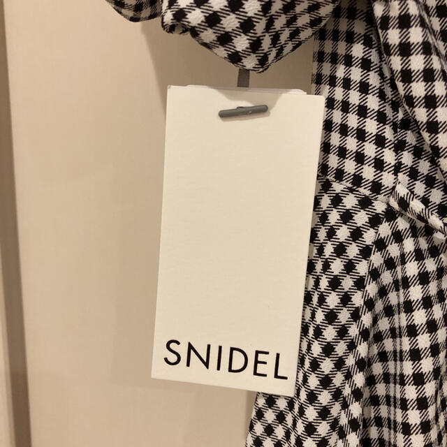 SNIDEL(スナイデル)の(新品・未使用)SNIDELワンピースSWFO211178 レディースのワンピース(ミニワンピース)の商品写真