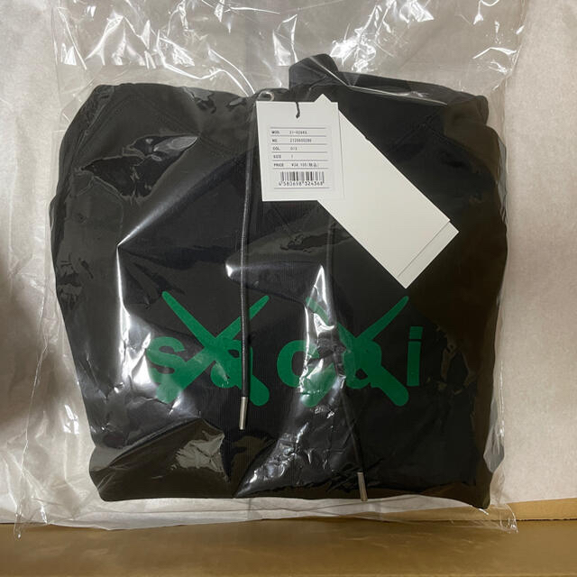 sacai(サカイ)のsacai x KAWS Flock Print Hoodie サイズ1 メンズのトップス(パーカー)の商品写真