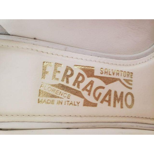 Salvatore Ferragamo - * Ferragamo*【VARA TWINK】パンチング