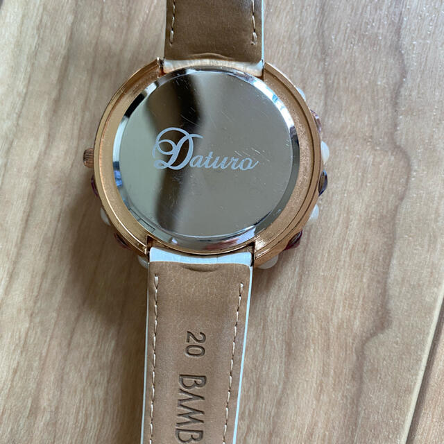 DaTuRa(ダチュラ)のDaTuRa バブリーウォッチ☆ ホワイト腕時計☆ レディースのファッション小物(腕時計)の商品写真
