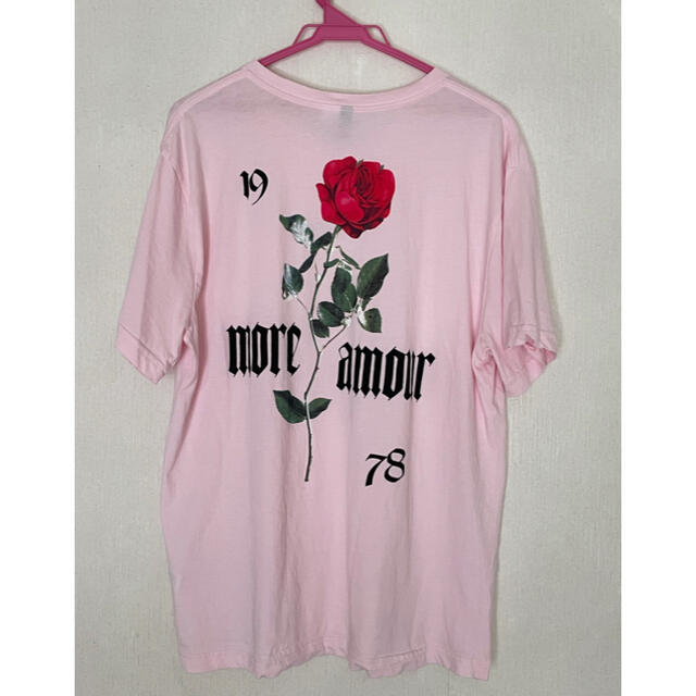 H&M(エイチアンドエム)のH&M エイチアンドエム　半袖Tシャツ 薔薇バックプリント　ピンク　L メンズのトップス(Tシャツ/カットソー(半袖/袖なし))の商品写真