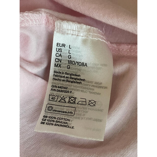 H&M(エイチアンドエム)のH&M エイチアンドエム　半袖Tシャツ 薔薇バックプリント　ピンク　L メンズのトップス(Tシャツ/カットソー(半袖/袖なし))の商品写真