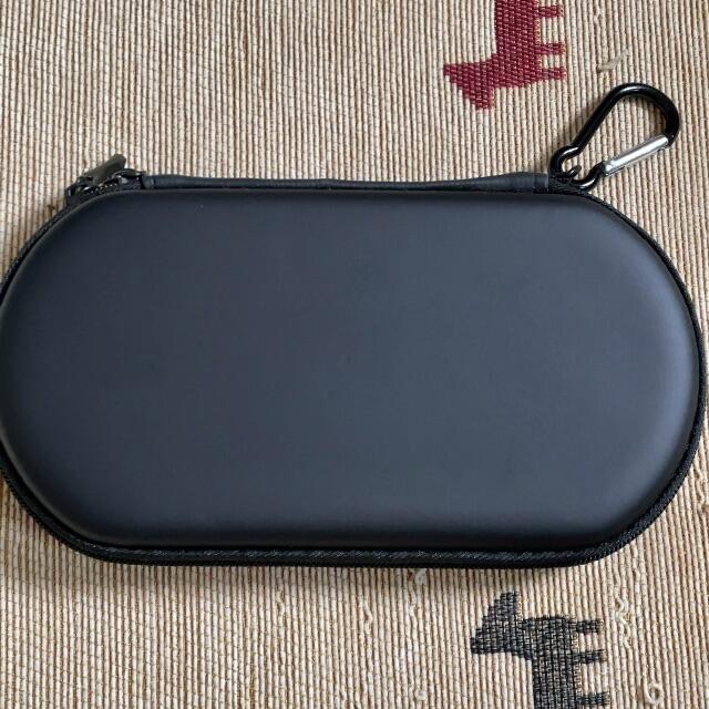 SONY Vita本体(ケース付き)の通販 by いわすけ市場|ソニーならラクマ - PlayStation 新品超歓迎