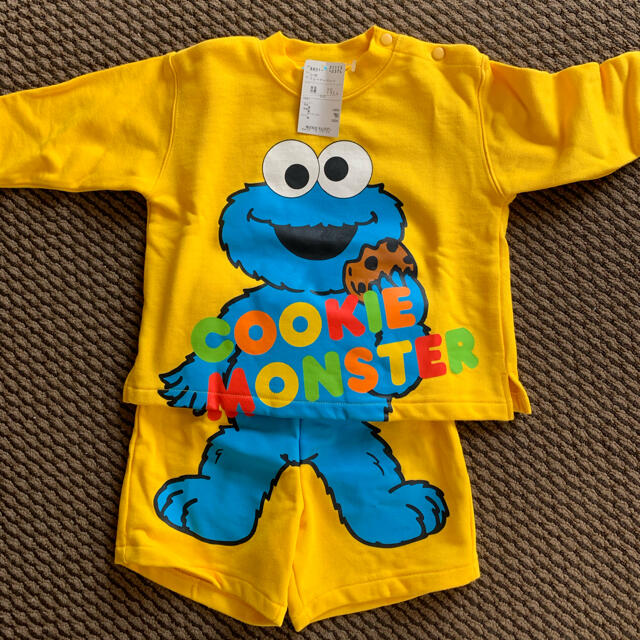 SESAME STREET(セサミストリート)のSESAME STREET トレーナースーツ キッズ/ベビー/マタニティのキッズ服男の子用(90cm~)(Tシャツ/カットソー)の商品写真