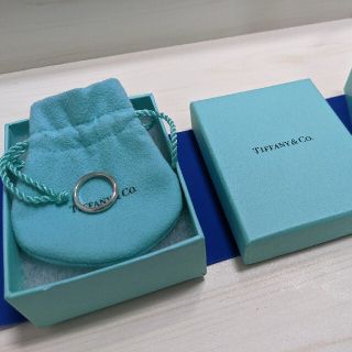 ティファニー(Tiffany & Co.)のTiffany　リング　ティファニーブルー　9-10号　箱、ケース、カードセット(リング(指輪))