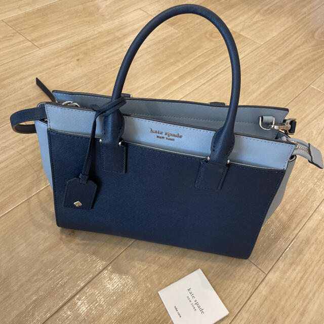 kate spade new york(ケイトスペードニューヨーク)のお値下げしました！ケイトスペード ショルダーバック ネイビー×ブルー レディースのバッグ(ショルダーバッグ)の商品写真