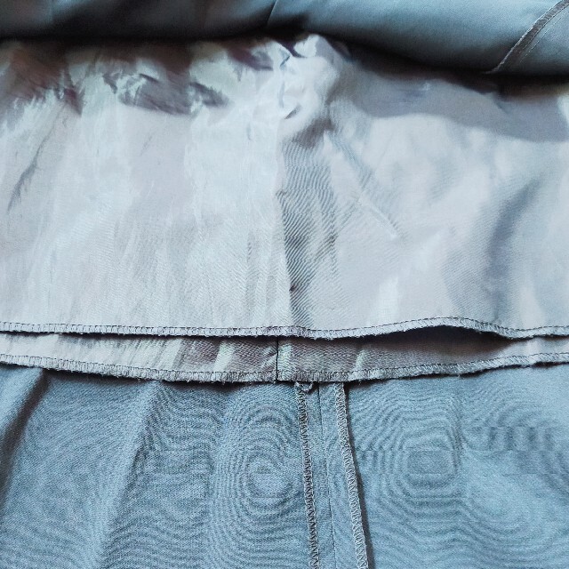 GU(ジーユー)のネイビー アシンメトリー スカート レディースのスカート(ロングスカート)の商品写真
