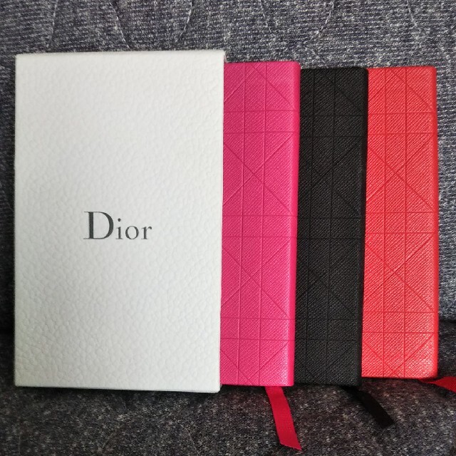 Dior(ディオール)のDiorノートセット インテリア/住まい/日用品の文房具(ノート/メモ帳/ふせん)の商品写真