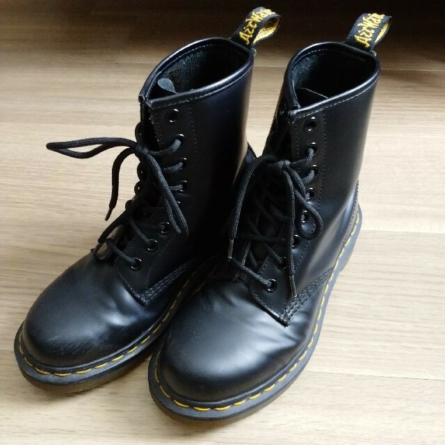 Dr.Martens(ドクターマーチン)のdr martens air cushion sole　23cm レディースの靴/シューズ(ブーツ)の商品写真