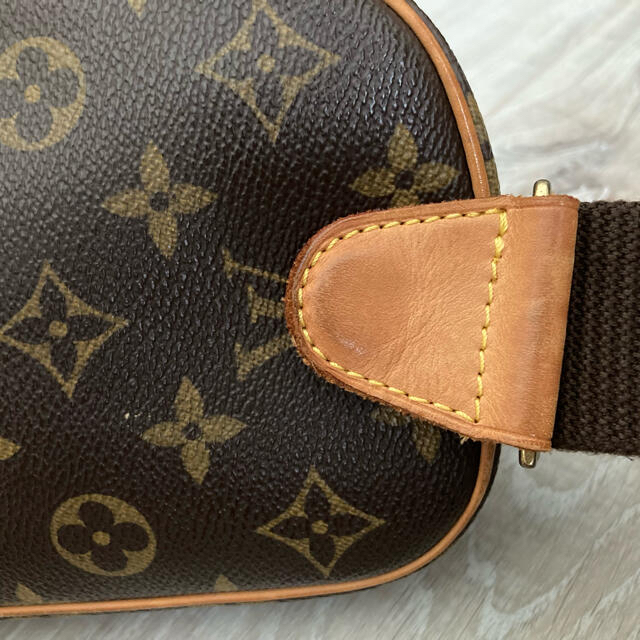 LOUIS VUITTON(ルイヴィトン)のルイヴィトン　ポシェット ガンジュ メンズのバッグ(ボディーバッグ)の商品写真