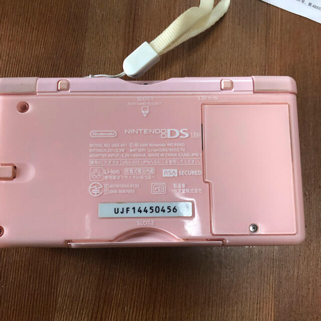 ニンテンドーDS(ニンテンドーDS)のNintendo DS ニンテンド-DS LITE ノーブルピンク エンタメ/ホビーのゲームソフト/ゲーム機本体(携帯用ゲーム機本体)の商品写真