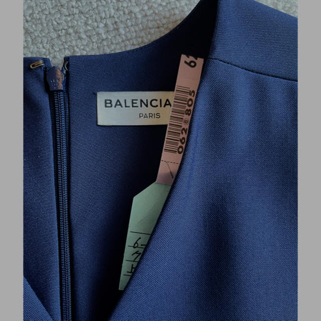 Balenciaga(バレンシアガ)のBALENCIAGA バレンシアガ　美品　ネイビーカラーワンピース レディースのワンピース(ひざ丈ワンピース)の商品写真