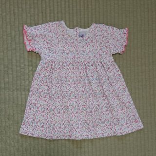 プチバトー(PETIT BATEAU)の【ほたて様】プチバトー PETIT BATEAU 花柄ワンピース 86cm(ワンピース)