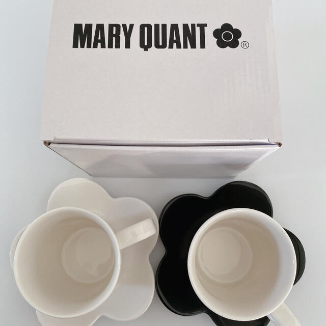 MARY QUANT(マリークワント)のマリークワント　マグ＆プレートセット インテリア/住まい/日用品のキッチン/食器(食器)の商品写真