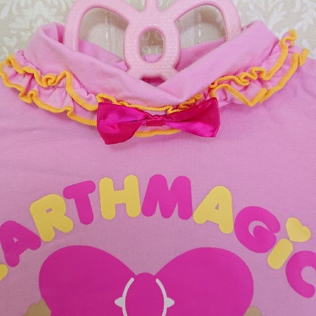 EARTHMAGIC(アースマジック)のアースマジック♥ハイネックリボン♥カットソー♥120cm キッズ/ベビー/マタニティのキッズ服女の子用(90cm~)(Tシャツ/カットソー)の商品写真