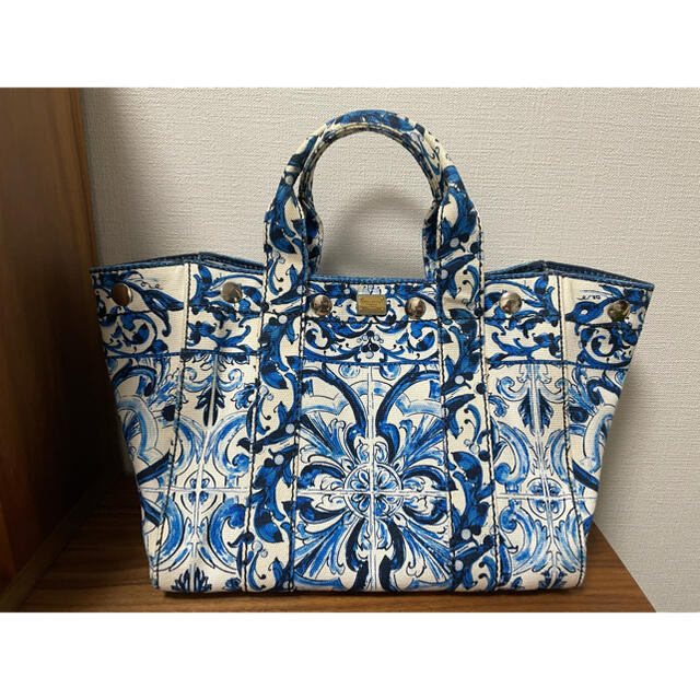 DOLCE&GABBANA - DOLCE&GABBANA ドルチェ&ガッバーナ マヨリカ柄キャンバストート中古の通販 by かりんとう's