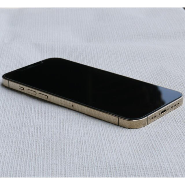 iPhone(アイフォーン)のiPhone 12 Pro Max ゴールド 128 GB SIMフリー スマホ/家電/カメラのスマートフォン/携帯電話(スマートフォン本体)の商品写真