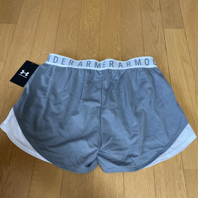 UNDER ARMOUR(アンダーアーマー)の新品　アンダーアーマー  ショートパンツ　ランニング　ショーツ レディースのパンツ(ショートパンツ)の商品写真