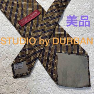 ダーバン(D’URBAN)の美品！DURBAN ネクタイ シルク チェック ダークイエロー 大人気！(ネクタイ)