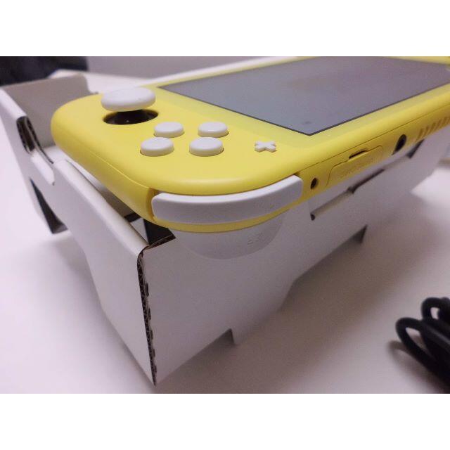 Nintendo Switch(ニンテンドースイッチ)のNintendo Switch Lite Yellow エンタメ/ホビーのゲームソフト/ゲーム機本体(携帯用ゲーム機本体)の商品写真