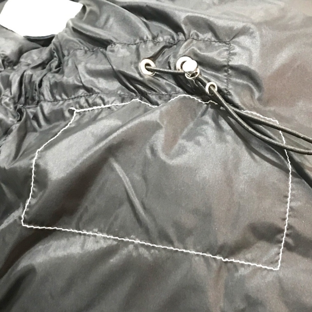 MONCLER ダウン メンズの通販 by ブランドショップ リファレンス神戸|モンクレールならラクマ - モンクレール カモフラ フード付ダウンSAUTERNEソーテルヌ 特価豊富な