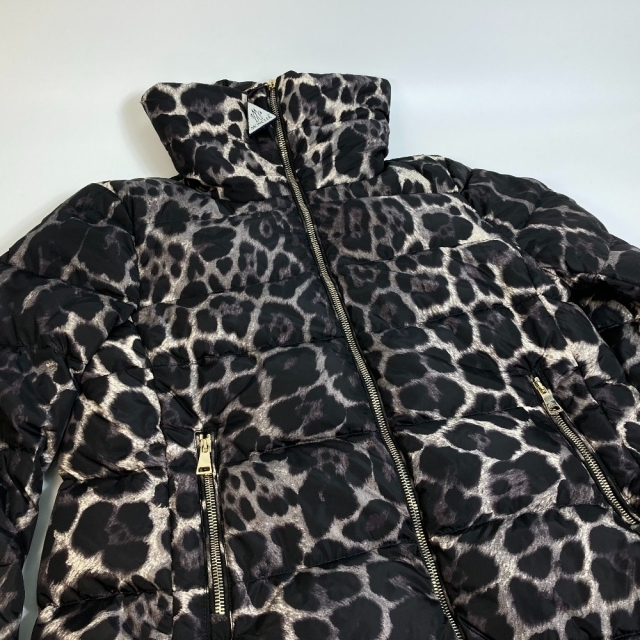MONCLER - モンクレール MONCLER トルセッテ レオパード MONCLER - モンクレール MONCLER トルセッテ レオパード