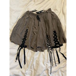 ケイスケカンダ(keisuke kanda)のBEAMS COUTURE リボン編み上げショートパンツ(ショートパンツ)