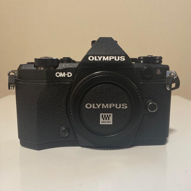 OLYMPUS OM-D E-M5 markii