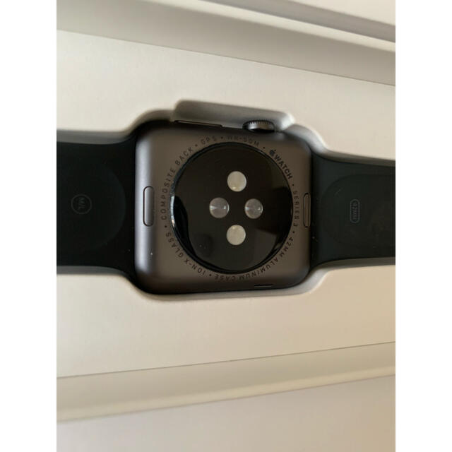 Apple Watch(アップルウォッチ)のApple Watch series3 42mm GPSモデル メンズの時計(腕時計(デジタル))の商品写真