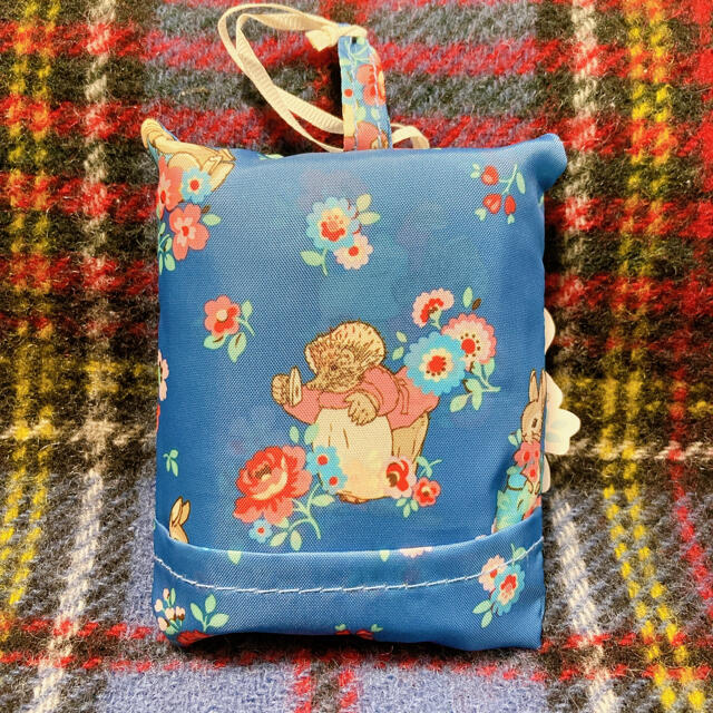 Cath Kidston(キャスキッドソン)のキャスキッドソン　ピーターラビット　エコバッグ　cath kidston  6 レディースのバッグ(エコバッグ)の商品写真