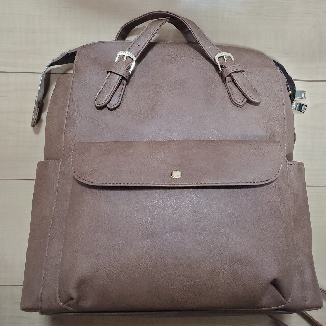 しまむら(シマムラ)のプチプラのあや　2wayリュック　茶色 レディースのバッグ(リュック/バックパック)の商品写真