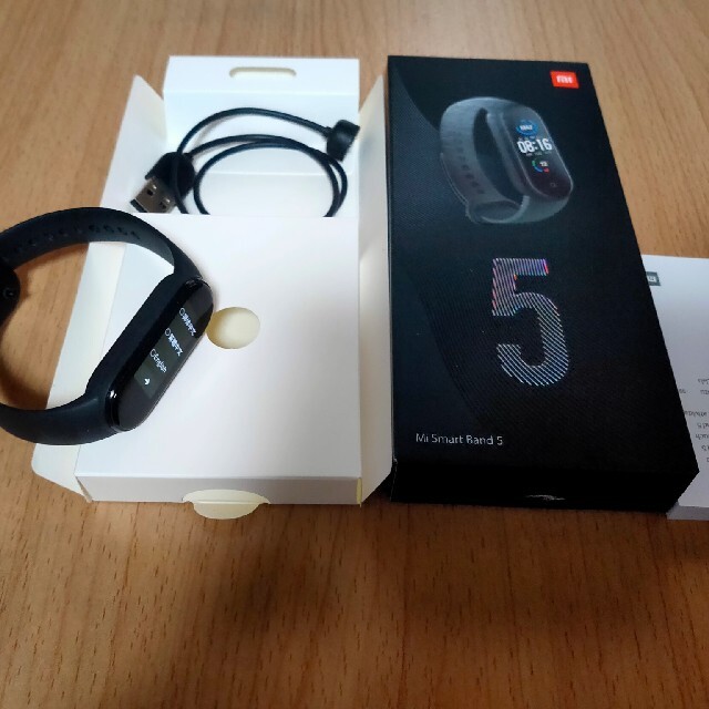 Xiaomi　Mi Smart Band5 中古 スマホ/家電/カメラのスマホアクセサリー(その他)の商品写真