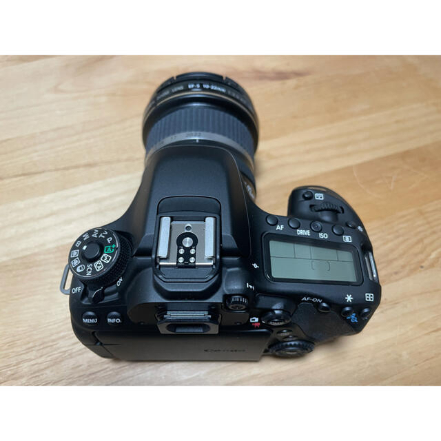 Canon(キヤノン)のCanon EOS 80D  ボディとレンズ スマホ/家電/カメラのカメラ(デジタル一眼)の商品写真