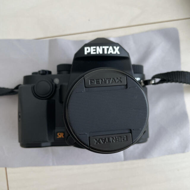 PENTAX(ペンタックス)のペンタックスKP DA35mmF2.4 22年3月迄保証あり スマホ/家電/カメラのカメラ(デジタル一眼)の商品写真