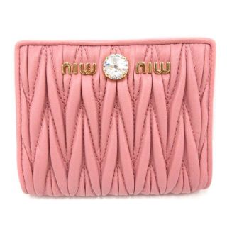 ミュウミュウ(miumiu)のミュウミュウ マテラッセ 二つ折り レザー 財布 ビジュー ロゴ ピンク(財布)