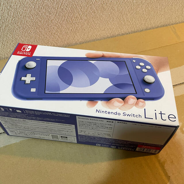 Nintendo Switchライト　ブルー