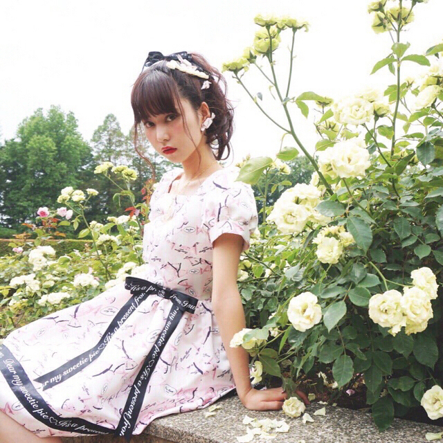 新品♡定価27000円♡送料無料♡RoseMarieseoir♡お花柄ワンピース