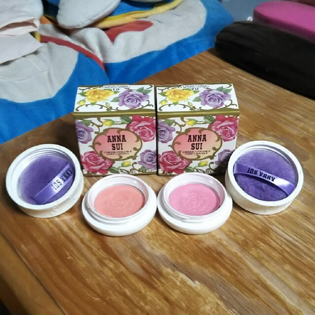 ANNA SUI(アナスイ)の新品  アナスイ  チークカラー  2個セット コスメ/美容のベースメイク/化粧品(チーク)の商品写真